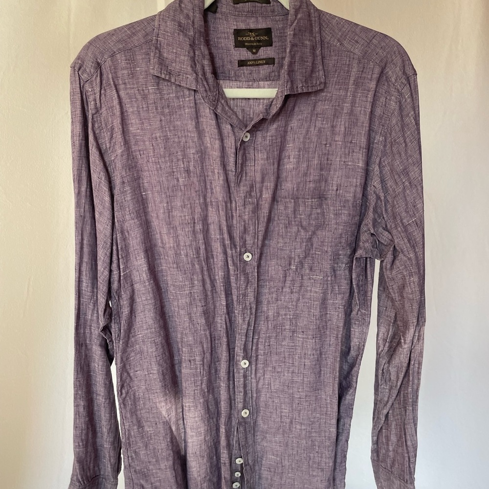 Rodd and Gunn button down long sleeve shirt